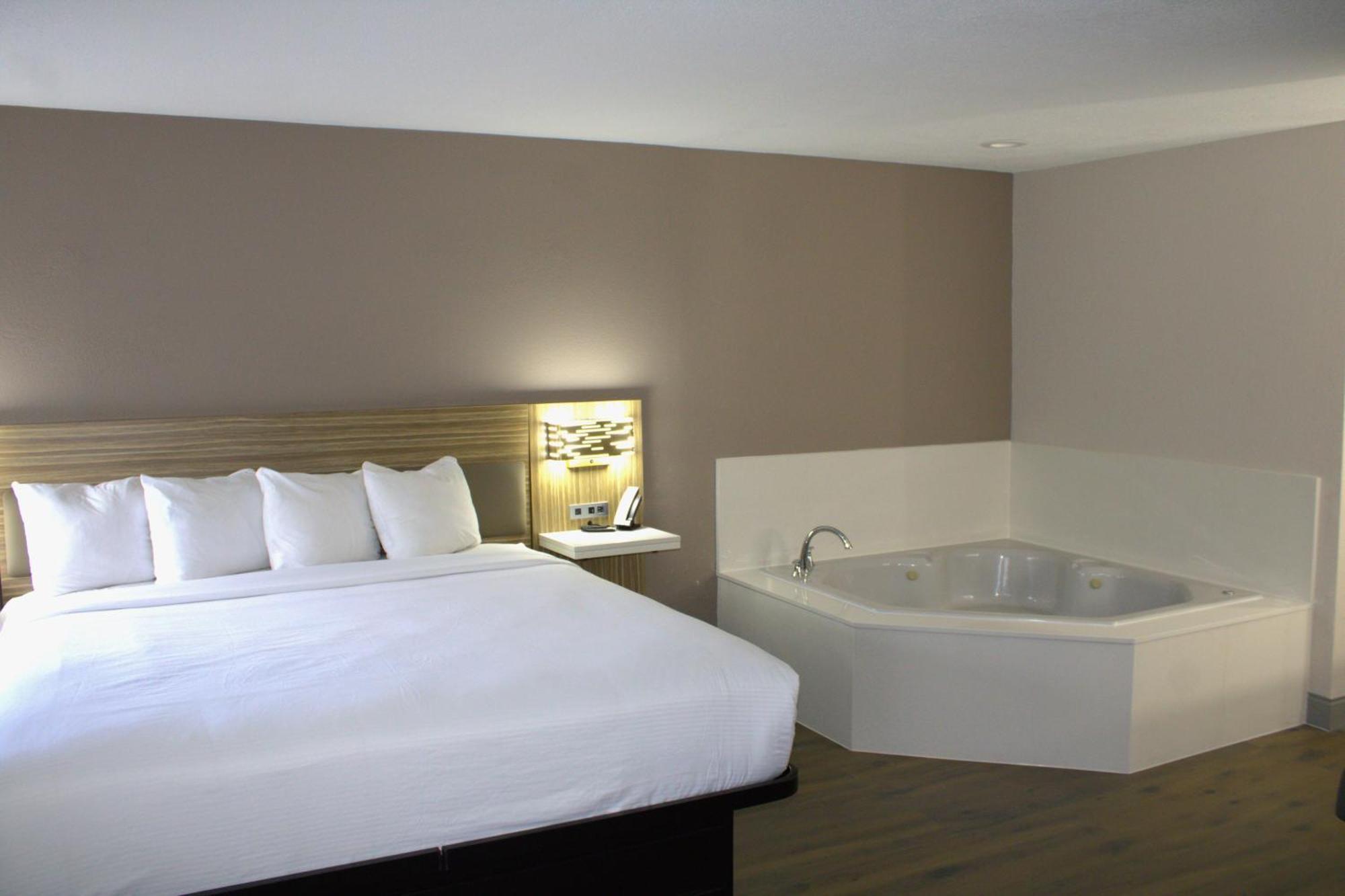 Baymont Inn & Suites By Wyndham San Marcos Eksteriør billede
