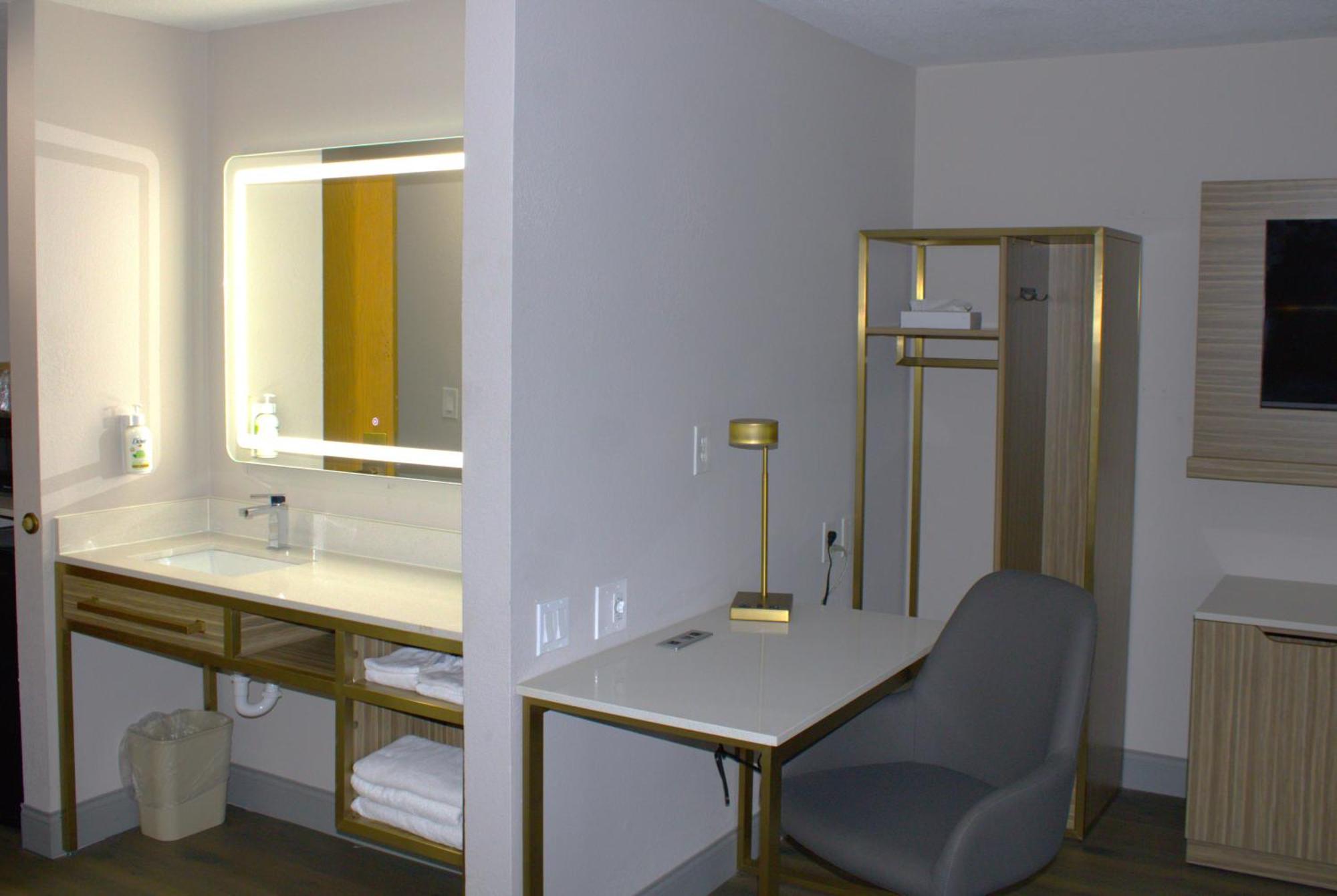 Baymont Inn & Suites By Wyndham San Marcos Eksteriør billede